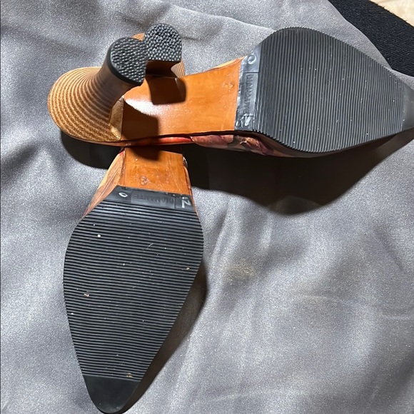 R.S. Buenos Aires Handmade Leather Pumps Printed Heels Argentina Size 8 - Picture 7 of 8